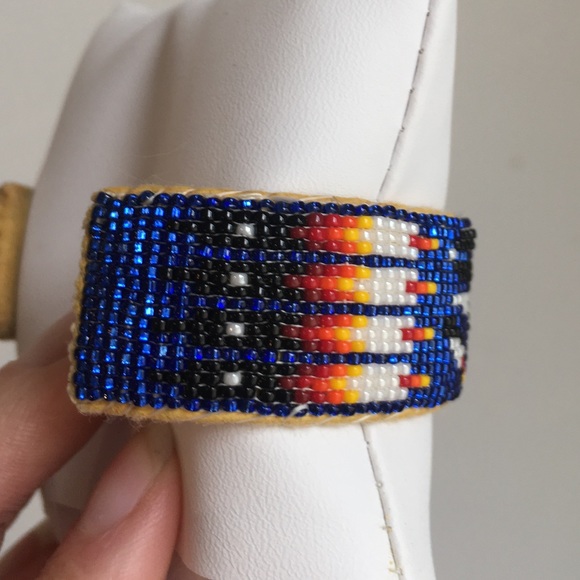 Native American Artist Beaded Bracelet BLUE Print - Picture 2 of 8